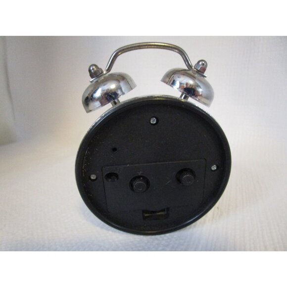 Marilyn Monroe Retro Style Metal Footed Double Bell 2.75" Small Alarm Clock 2007 - Picture 4 of 4